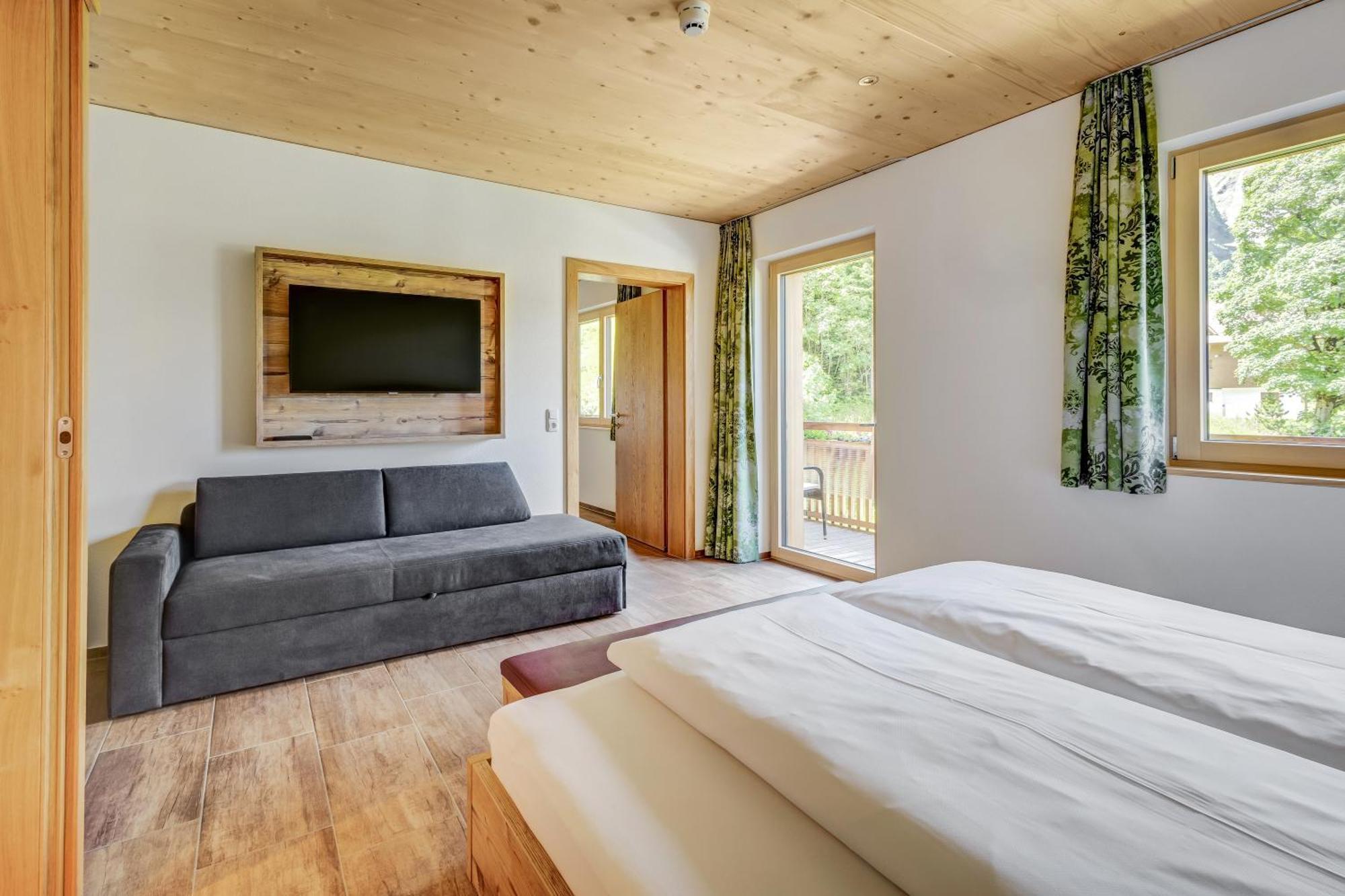 Lisas - With Wellness And Breakfast Hotel Schröcken Eksteriør billede